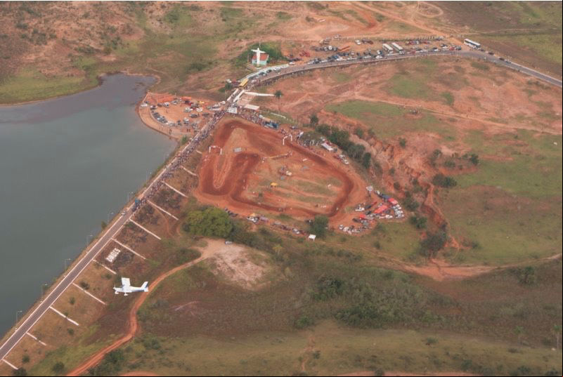 Arquivo lagoa-dos-patos-mg-coleção-de-fotos-lago-aerea-pista